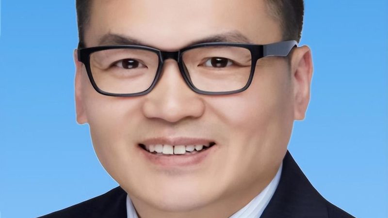 三极管引脚图识别：正反面的关键区分**